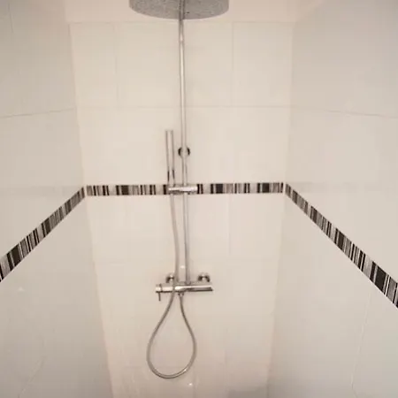 Le Brighton アパート カイユー・シュル・メール